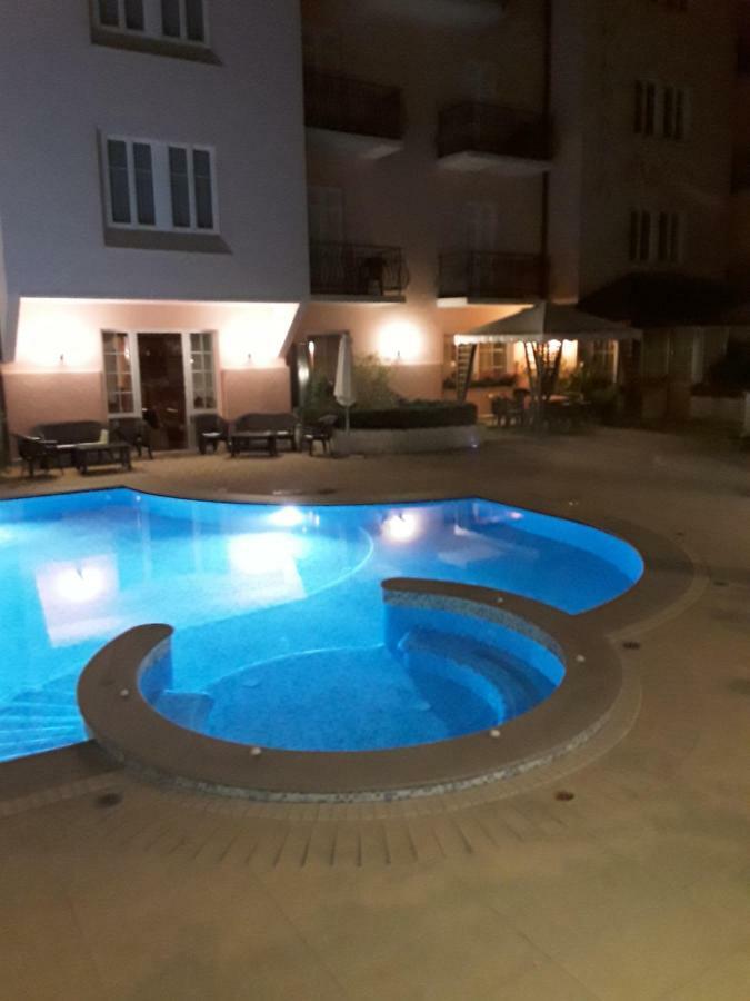 Hotel Bellaria Levico Terme Kültér fotó