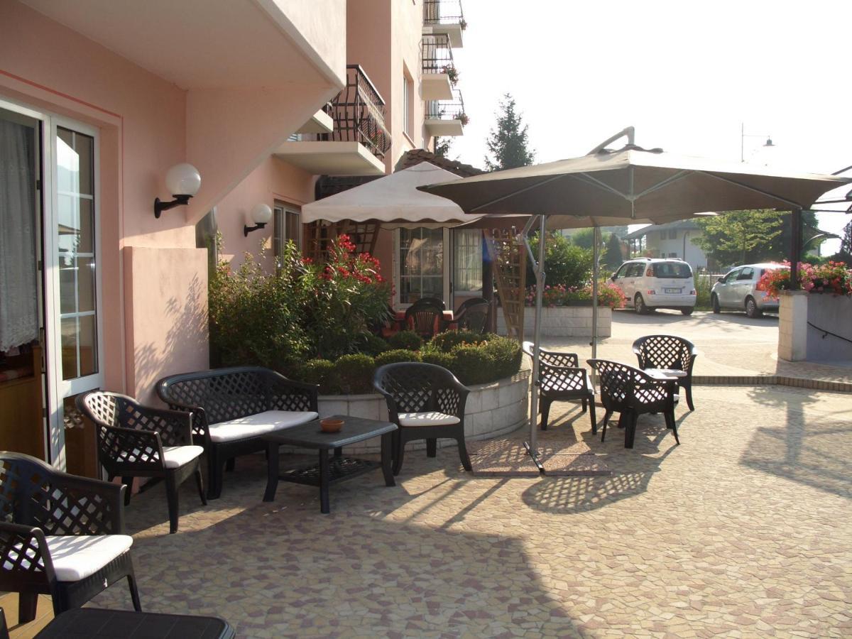 Hotel Bellaria Levico Terme Kültér fotó